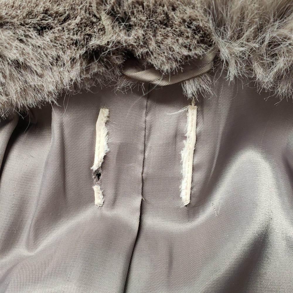 HM Fuzzy Faux Fur Long Coat Womens Large Party Gray Statement Oversized Jacket - Picture 3 of 16